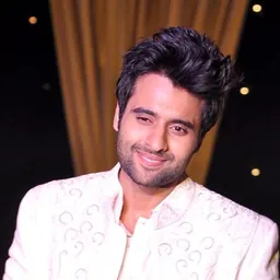 Portrait of Jackky Bhagnani