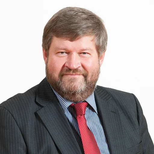 Portrait of Mart Nutt