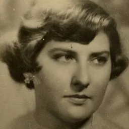 Portrait of María Dhialma Tiberti