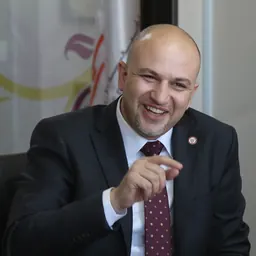 Portrait of Mothanna Gharaibeh