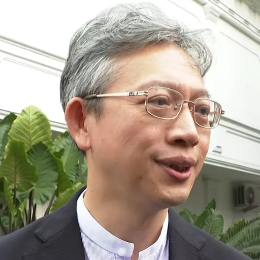 Portrait of Wang Lutong