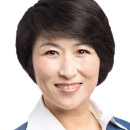 Portrait of April Yao