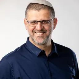 Portrait of Avichai Boaron