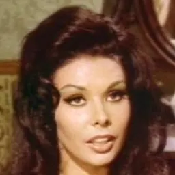 Portrait of Gloria Paul