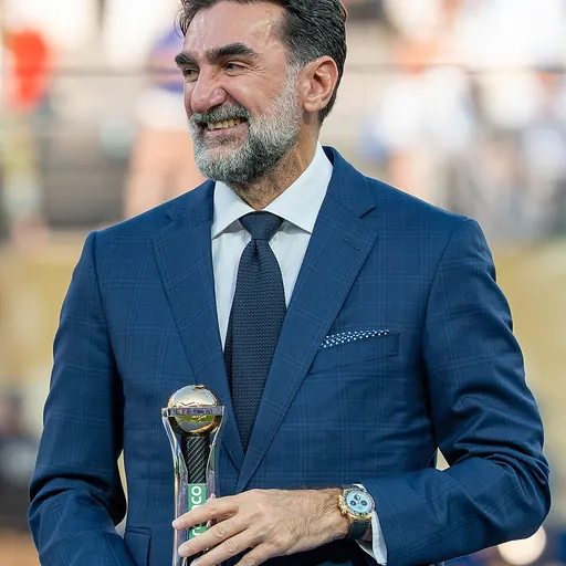 Portrait of Yasir Al-Rumayyan