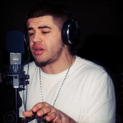 Portrait of Noizy