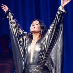 Portrait of Jessie Ware