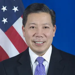 Portrait of Chris Lu
