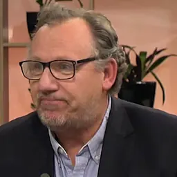 Portrait of Andrew Grainger