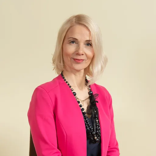 Portrait of Helle-Moonika Helme
