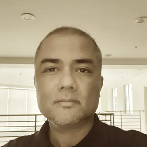 Portrait of Joel Marciano Jr.