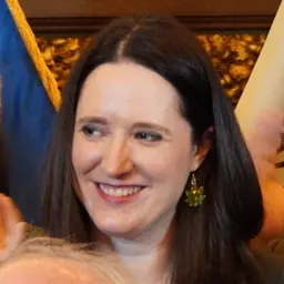 Portrait of Lindsey Port