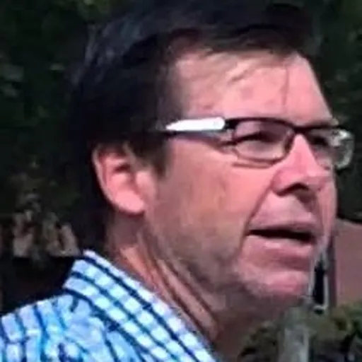 Portrait of Tom Short