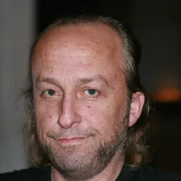 Portrait of Levi Henriksen