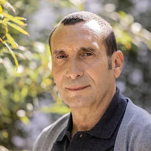 Portrait of Zinedine Soualem