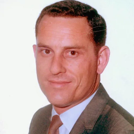 Portrait of Lew Brantley