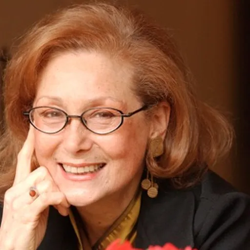 Portrait of Muriel Drazien