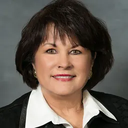 Portrait of Pat McElraft
