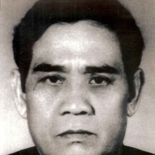 Portrait of Y Bham Enuol