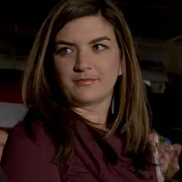 Portrait of Cate Edwards