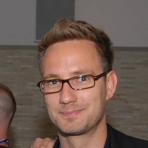 Portrait of Peter Gornstein