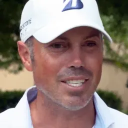 Portrait of Matt Kuchar