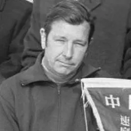 Portrait of Ken Henry