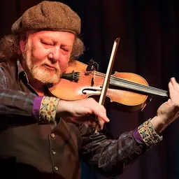 Portrait of Alasdair Fraser