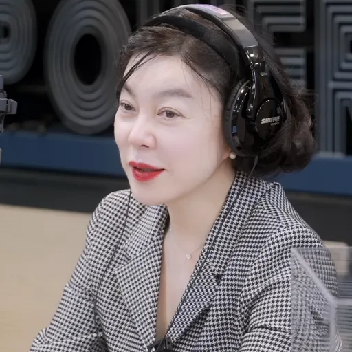Portrait of Choi Hwa-jung
