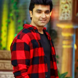 Portrait of Santosh Juvekar