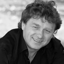 Portrait of Marc Laho