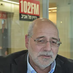 Portrait of Michael Handelzalts