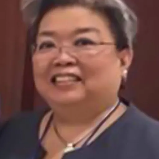 Portrait of E. Samantha Cheng