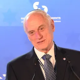 Portrait of Malcolm Hoenlein