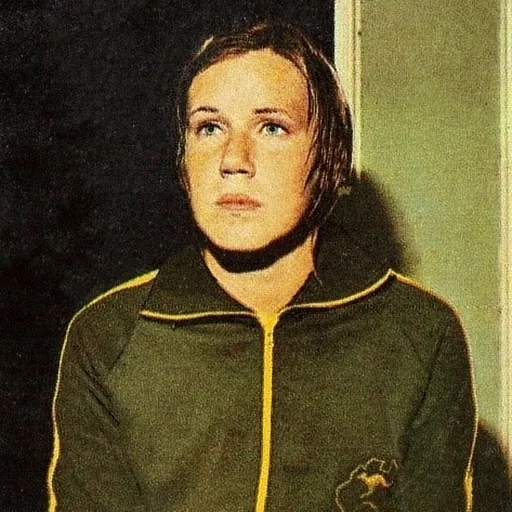 Portrait of Karen Moras
