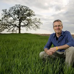 Portrait of Mark Hirsch