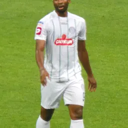 Portrait of Léonard Kweuke