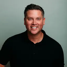 Portrait of Jason Owen