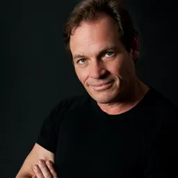 Portrait of Scott McGregor
