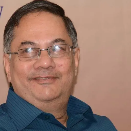 Portrait of Ravindra Bapat
