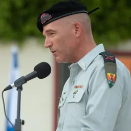 Portrait of Saar Tzur