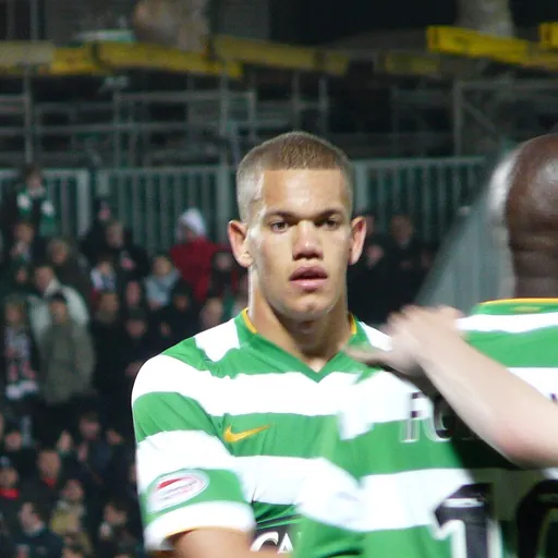 Portrait of Josh Thompson