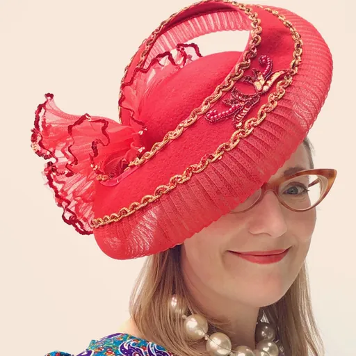 Portrait of Sarah McIntyre