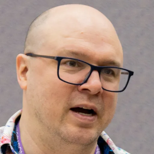 Portrait of Matthew Olzmann