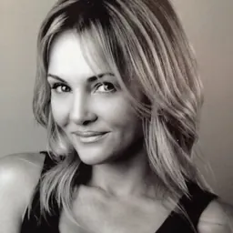 Portrait of Jennifer Campbell