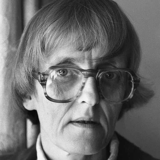 Portrait of Astrid Reinla