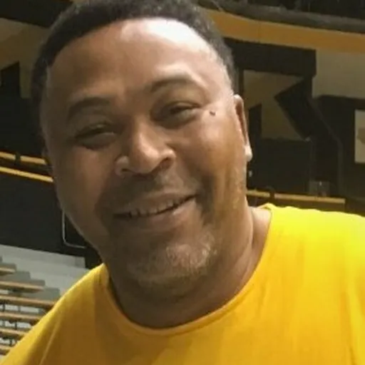 Portrait of Clarence Weatherspoon