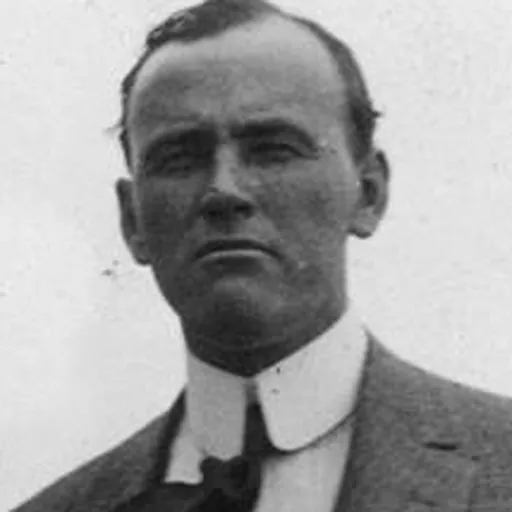 Portrait of Mit Simms