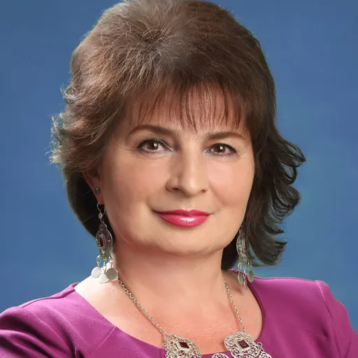 Portrait of Zugura Rakhmatullina