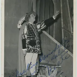 Portrait of Kenneth Neate